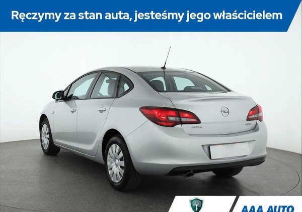 Opel Astra cena 35000 przebieg: 128686, rok produkcji 2016 z Człopa małe 154